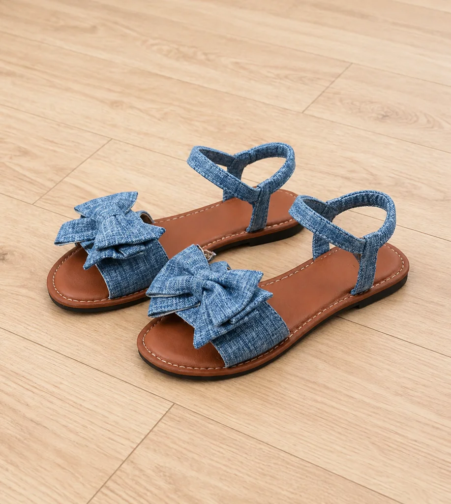 Sandales plates bohème bleu à nœud – été plage confort tendance